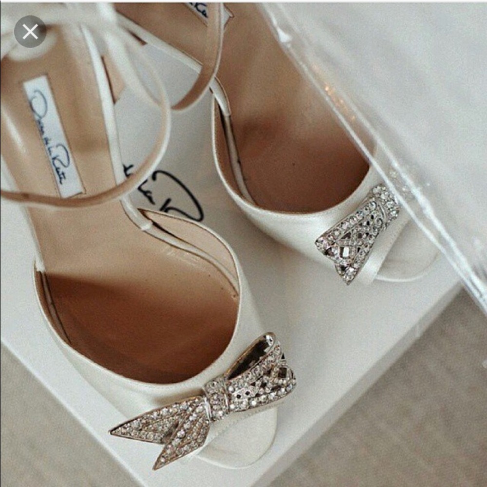 Oscar de la rente size 40